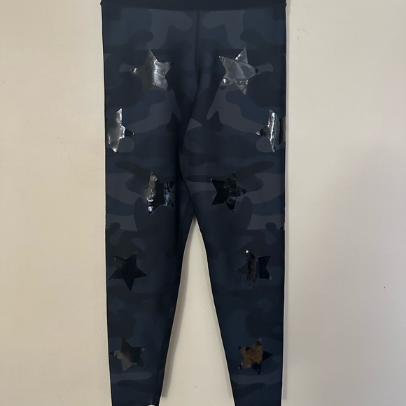 Ultracor Knockout Camo Star Leggings! Smokey Blue / Black Color - Picture 4 of 9